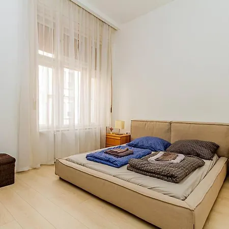 Luminous Design - W18 *